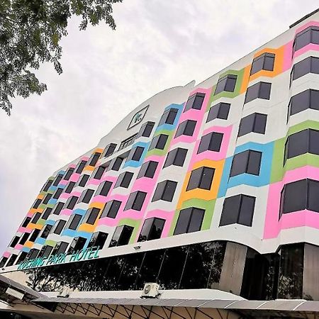 Kuching Park Hotel Exteriér fotografie