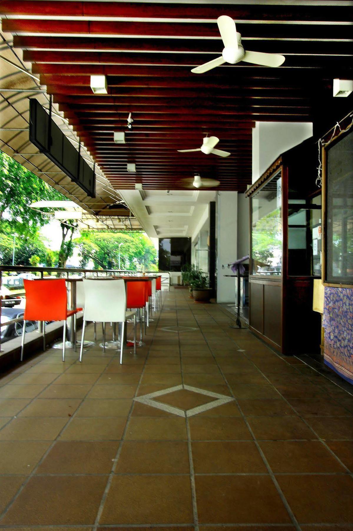 Kuching Park Hotel Exteriér fotografie
